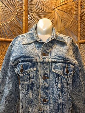 Vintage Male 80s Acid wash Jean Jacket Ua